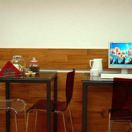 B&B Bed And Business Roma Ngoại thất bức ảnh